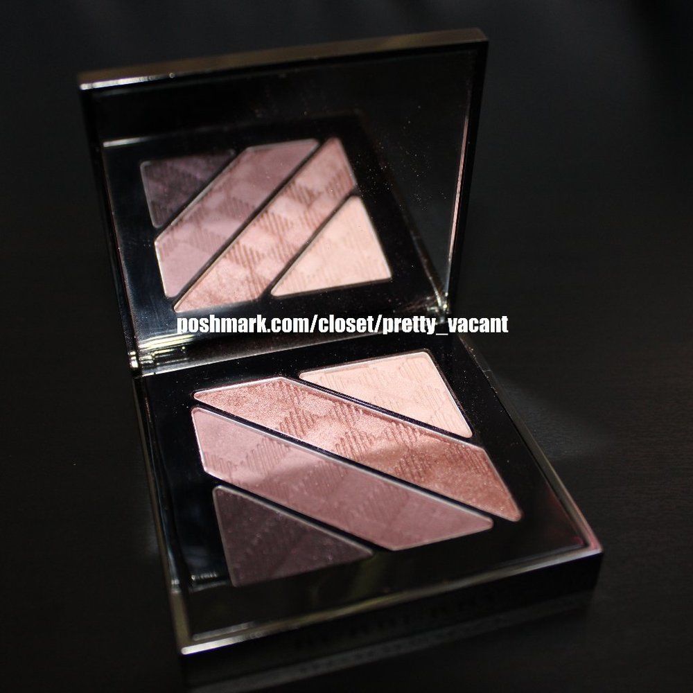 Burberry No. 12 Nude Blush eyeshadow quad